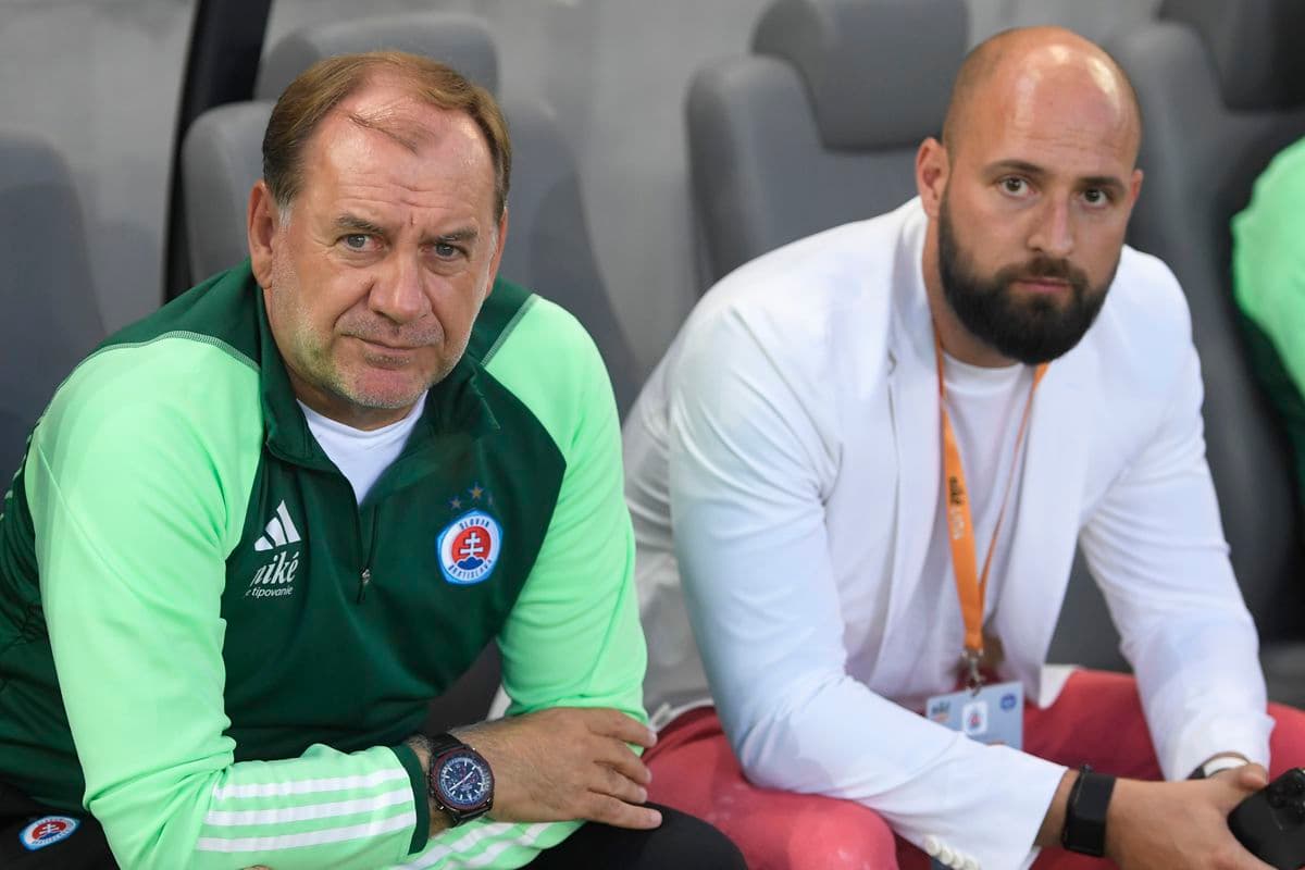 Slovan Bratislava na pokraji zmien: Tréner a vedenie pod paľbou kritiky