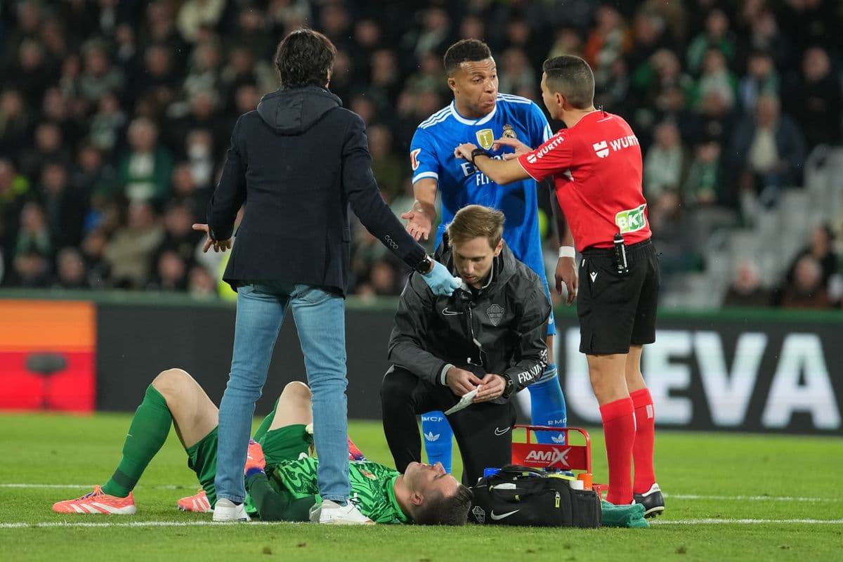 Bývalý rozhodca: Gól Realu Madrid mal platiť, Alonso nie je spokojný