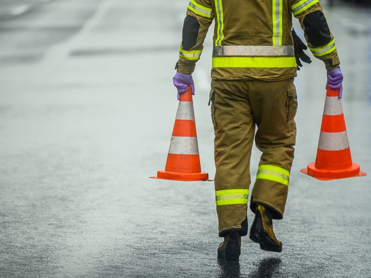 Hromadná nehoda na D1 pri Ilave: Cesta zablokovaná do obeda