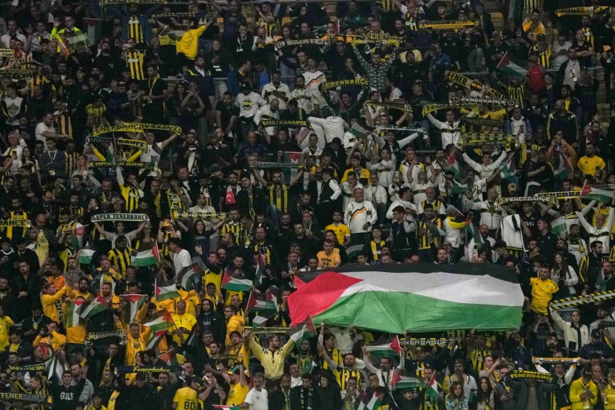 Fenerbahce bude hrať zápasy s Izraelčanmi v Nemecku