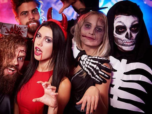 Hrozba slepoty: Varovanie pred nekvalitnými maskami na Halloween