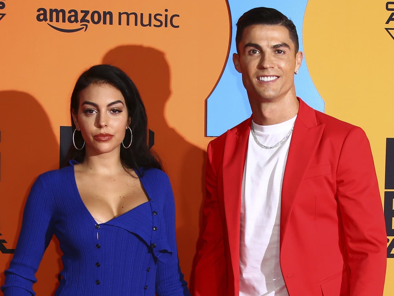 Ronaldo a Georgina rozosmiali fanúšikov záberom z postele