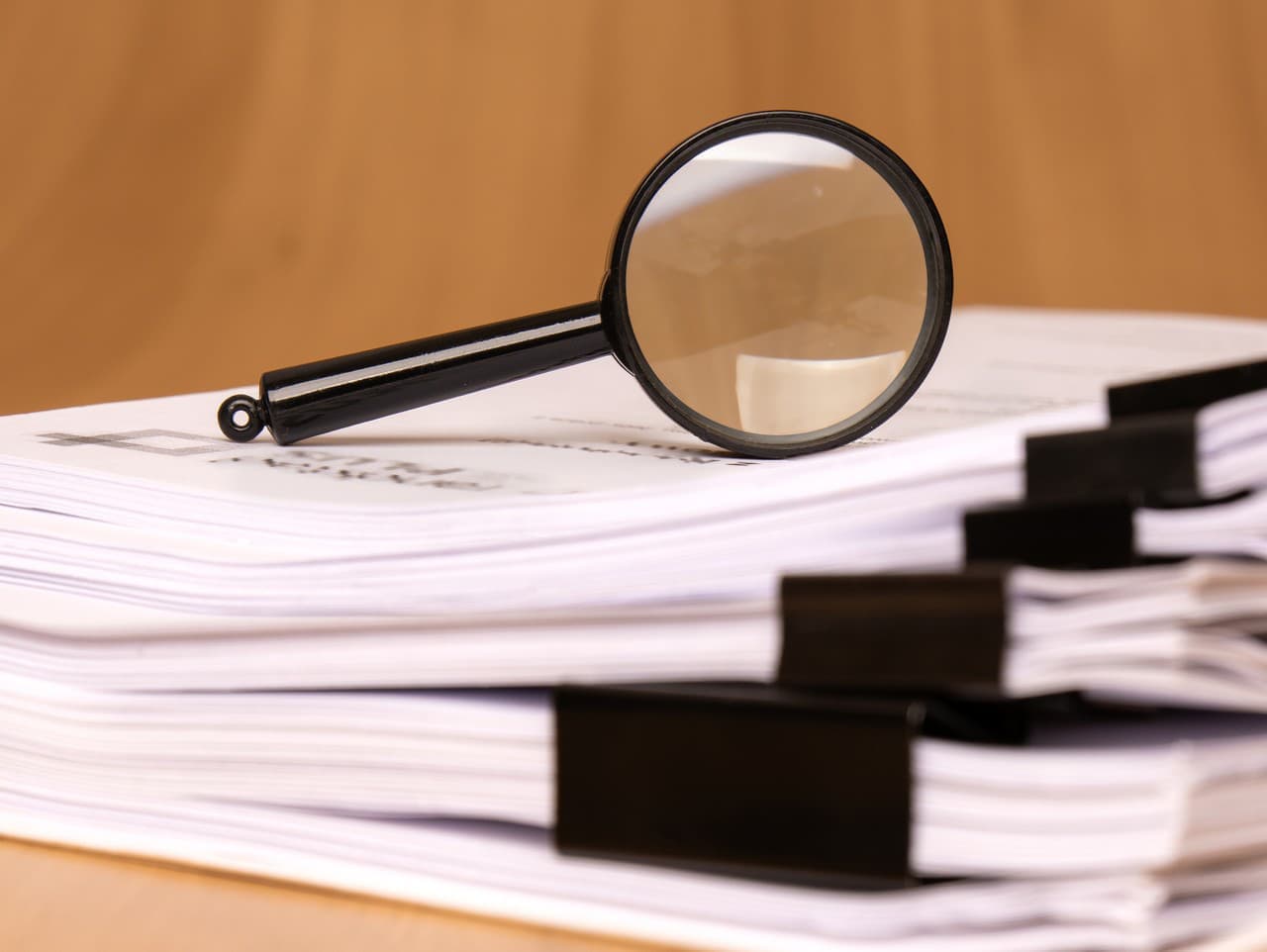 USA zverejnia milióny strán dôkazov v Epsteinovej kauze