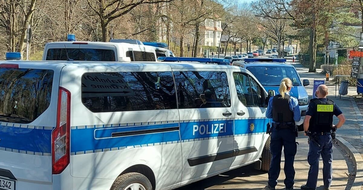 Nemecká polícia zadržala päť osôb pre plánovanie útoku na vianočné trhy