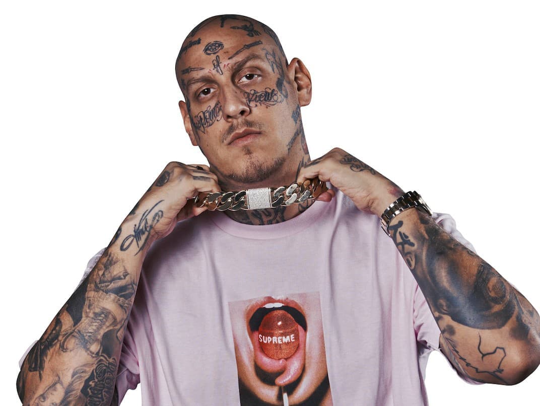 Separ sa obhajuje po kritike: Graffiti je moje umenie!