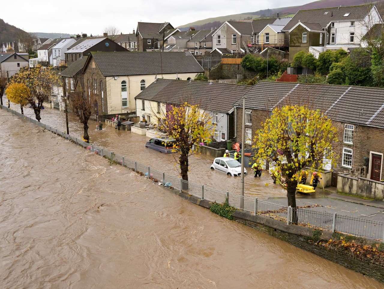 Tragédia v Portugalsku: Silné dažde zasiahli Seixal, zomreli dvaja seniori