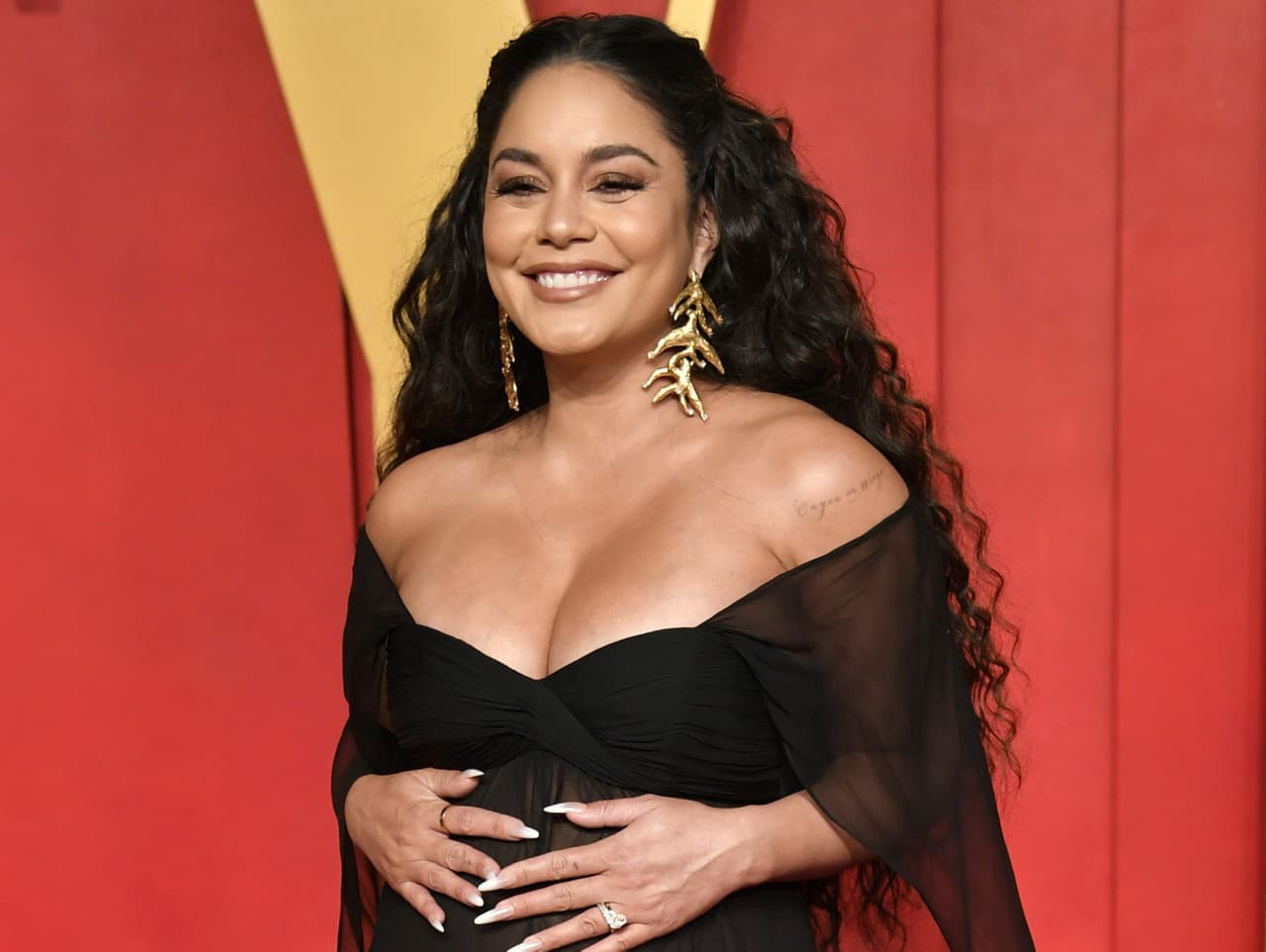 Vanessa Hudgens a Cole Tucker privítali druhé dieťa