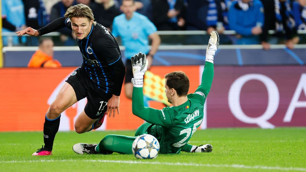 VAR zachránil Barcelonu pred prehrou, fanúšikovia protestovali