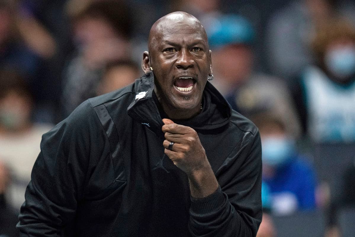 Michael Jordan kritizuje hviezdy NBA za vynechávanie zápasov