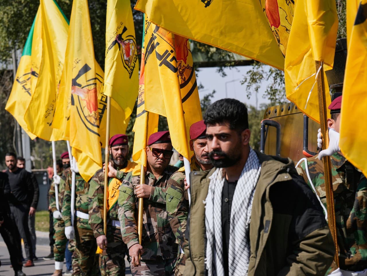 Hizballáh odmieta zákaz vojenských aktivít, vláda čelí kritike