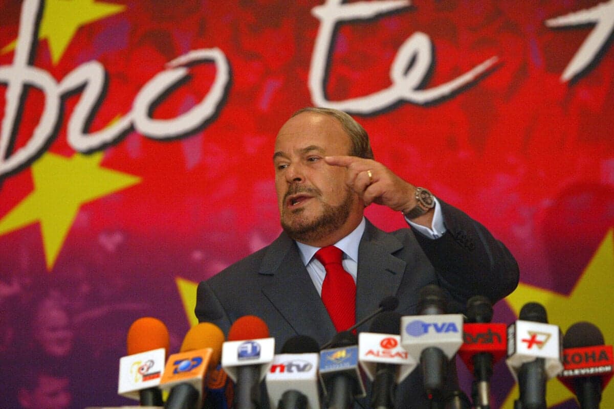 Zomrel bývalý albánsky premiér Fatos Nano vo veku 73 rokov