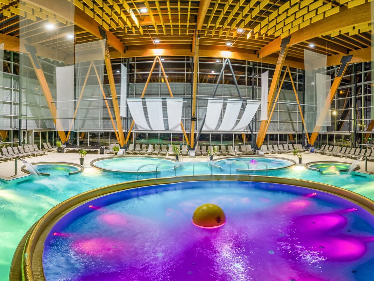 Vianočná párty v AquaCity Poprad: Sviatočný zážitok vo vode