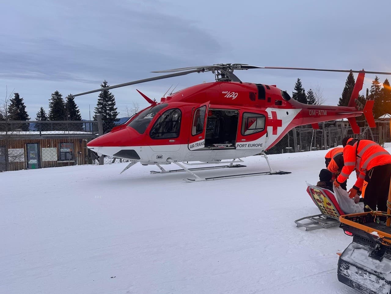 Zimné športy na Slovensku si vyžiadali záchranné zásahy