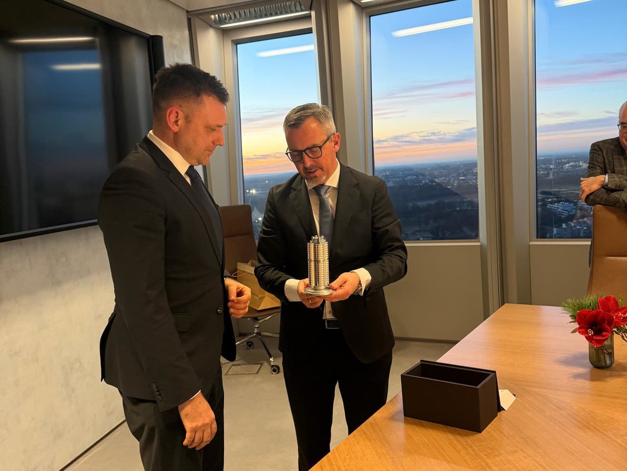 Taraba rokoval s BMW o budúcnosti automobilového priemyslu