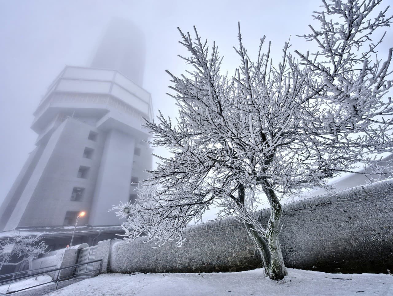 Najextrémnejšie zimy v dejinách: Keď zamrzli rieky a mestá zasypal sneh
