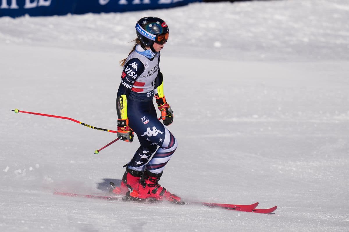 Shiffrinová vedie slalom v Copper Mountain, Ljutičová vypadla