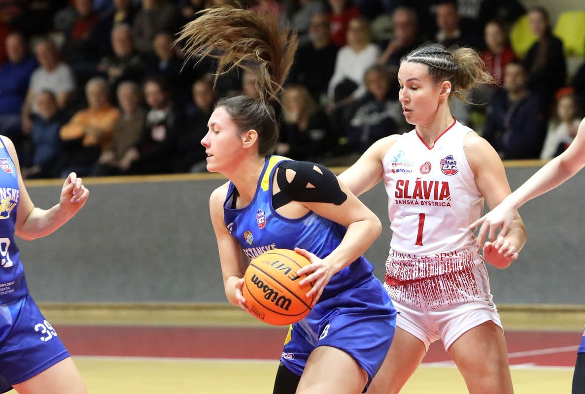 Slávia ŠKP Banská Bystrica dominovala nad Slovanom Bratislava