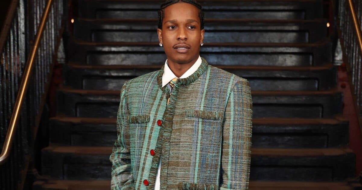 Módne trendy 2025: TOP 15 outfitov celebrít, ktoré oslnili svet