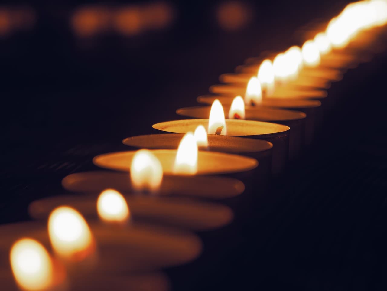 Smrť detí: Bolestné príbehy známych osobností