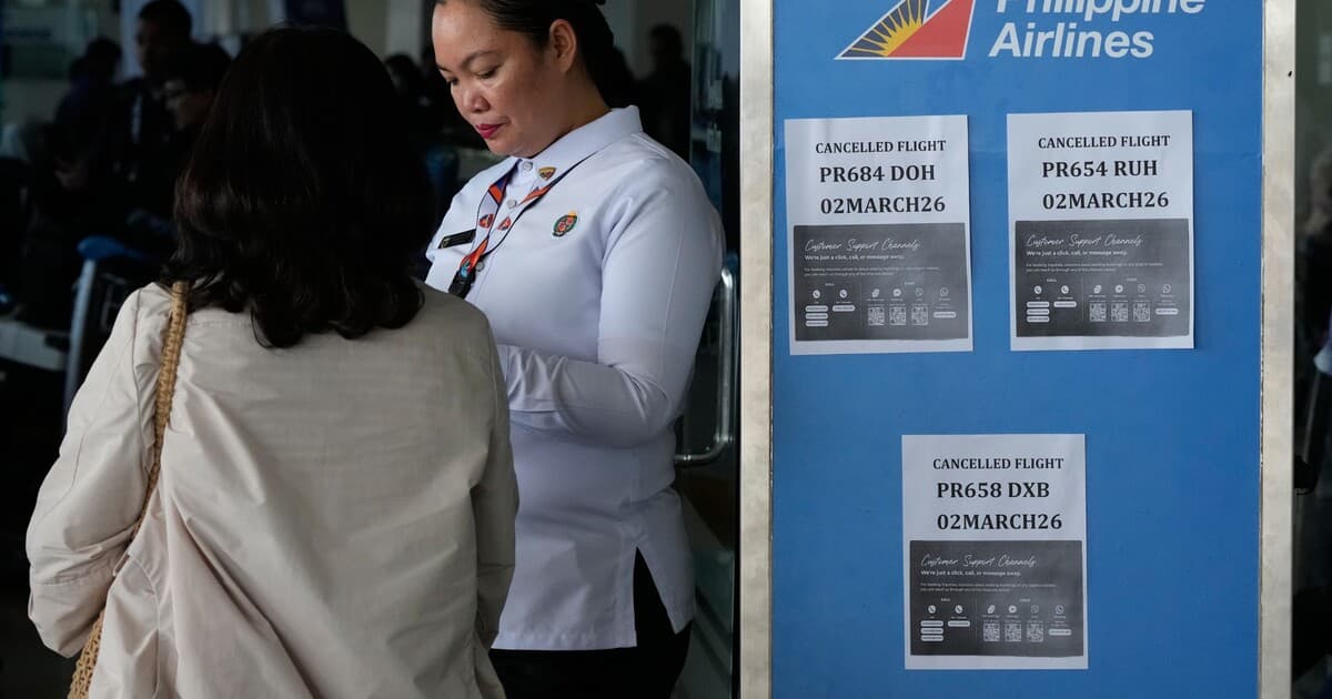 Rušené a presmerované lety cez Blízky východ: Cestovatelia majú možnosti