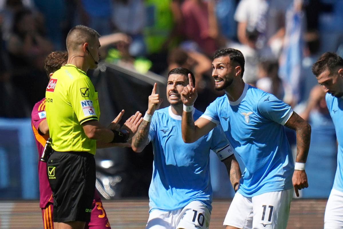 Lazio sa obracia na Božiu pomoc: Prezident zavolal kňaza