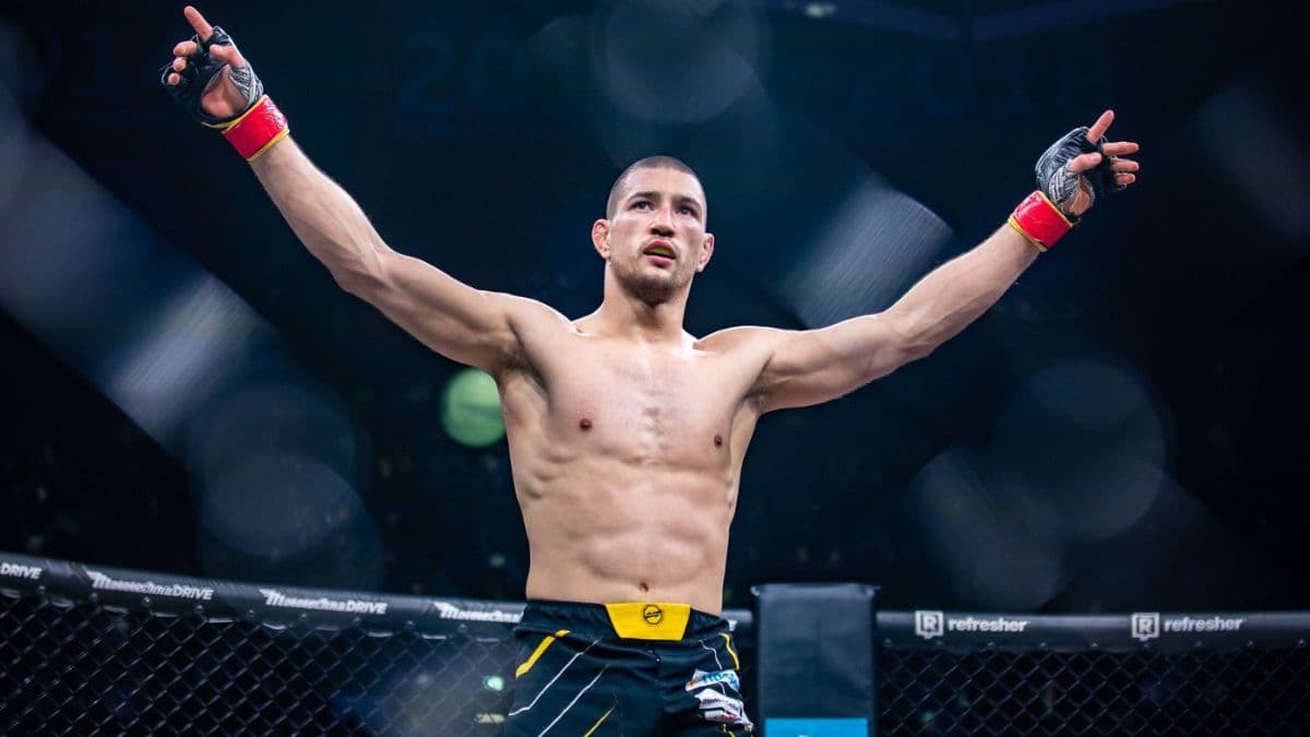 Ronald Paradeiser ohromil na Oktagon 80: Najšialenejšie ukončenie histórie!