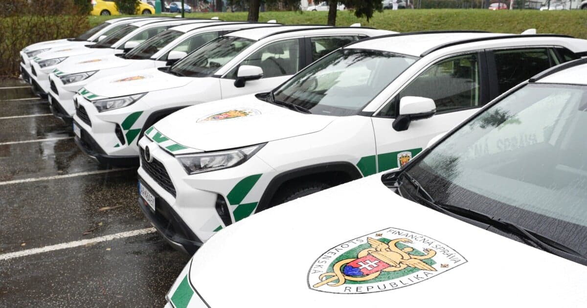 Finančná správa hľadá nových zamestnancov: Stabilita a benefity