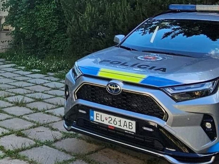 Študent v Trnave napadol učiteľku, škola reagovala okamžite