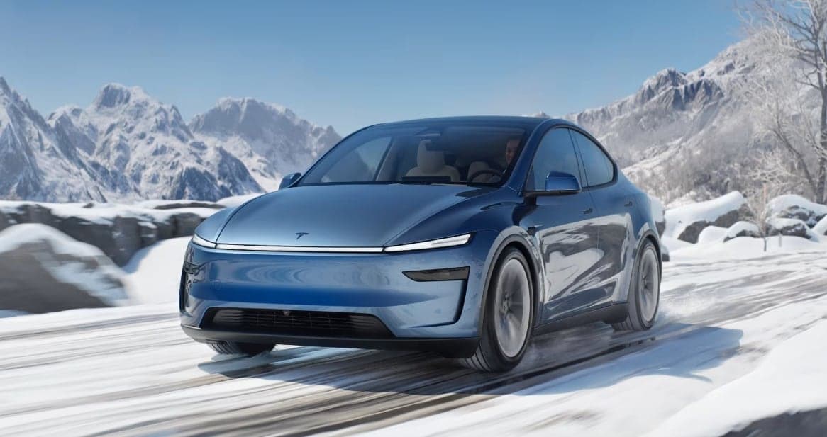 Tesla na chvoste spoľahlivosti, Mazda a Volkswagen excelujú