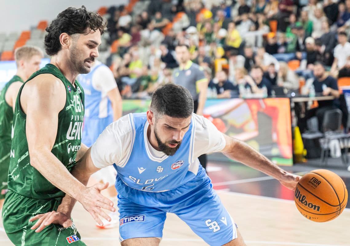 Levice dominovali v Bratislave, Slovan nezvládol druhú polovicu