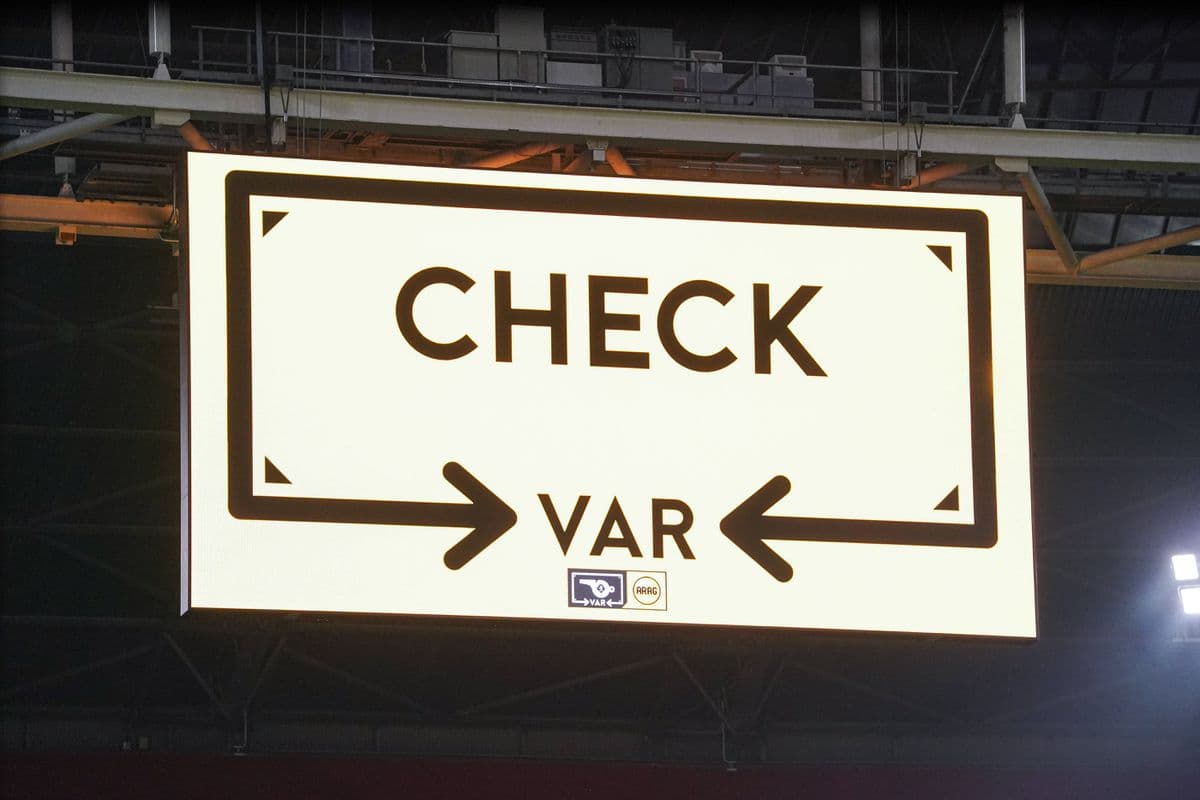 Zavedenie VAR od začiatku Nemeckého pohára: Šéf rozhodcov hovorí o potrebách
