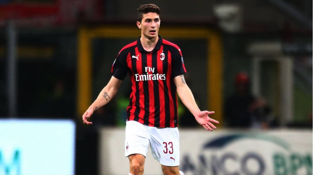 Mattia Caldara ukončil kariéru vo veku 31 rokov