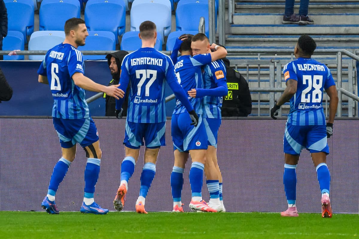 Slovan Bratislava vyhral, fanúšikovia sú sklamaní z výkonu