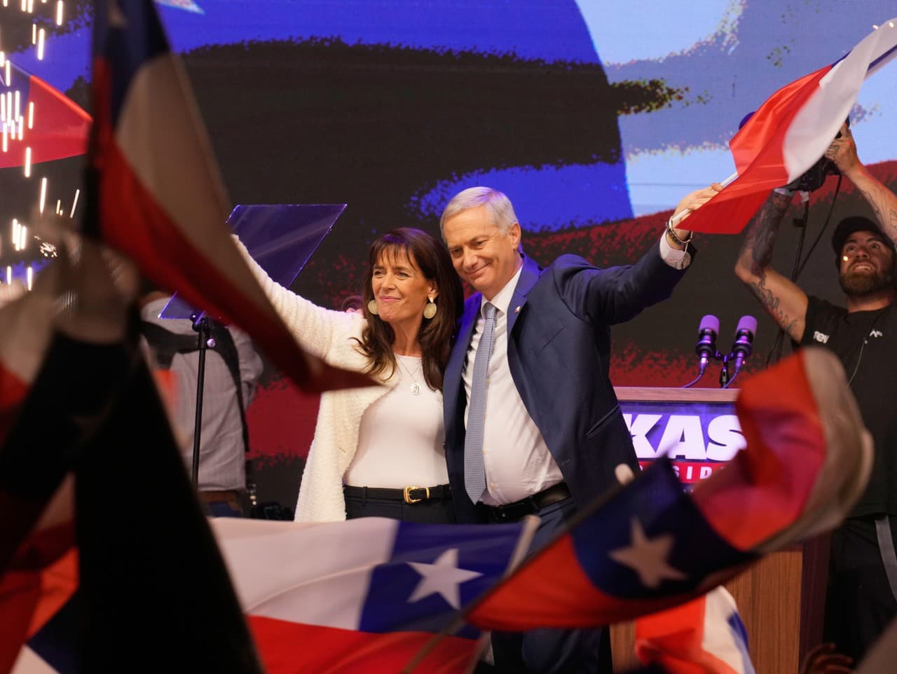 Čile má nového prezidenta: José Antonio Kast víťazom volieb