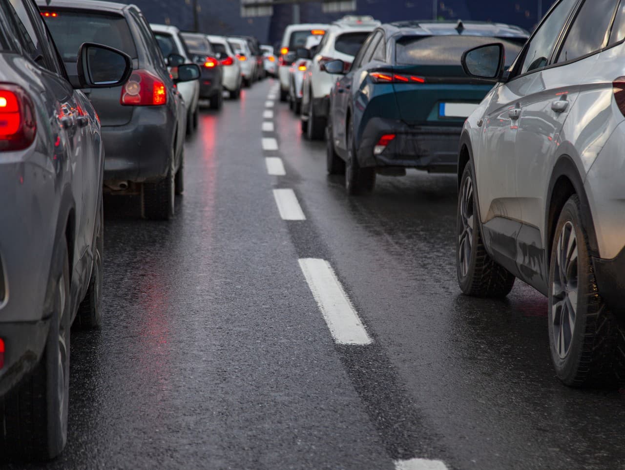 Závažná nehoda na D1: Zdržanie až 60 minút