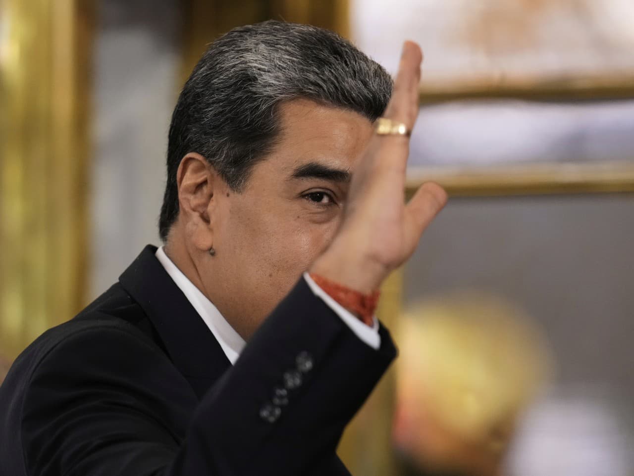Maduro požaduje ukončenie zásahov USA vo Venezuele