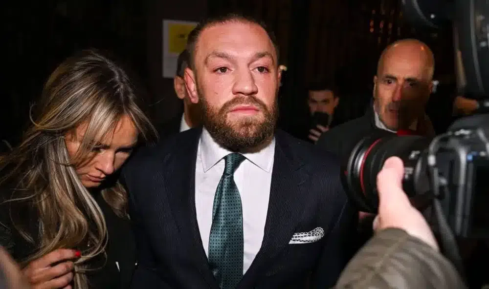 Conor McGregor sa súdi za ohováranie, žaloba smeruje na Sky News