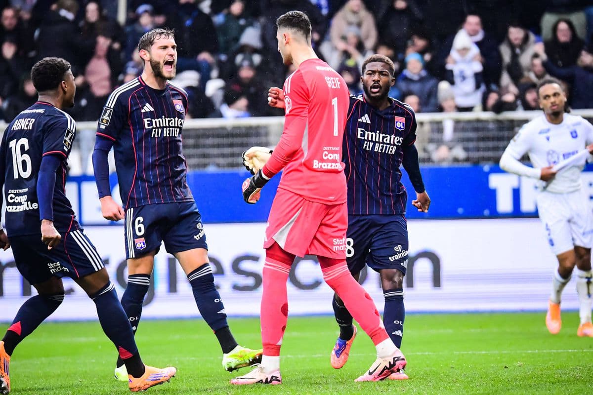 Dominik Greif opäť hrdinom, zneškodnil penaltu a udržal čisté konto