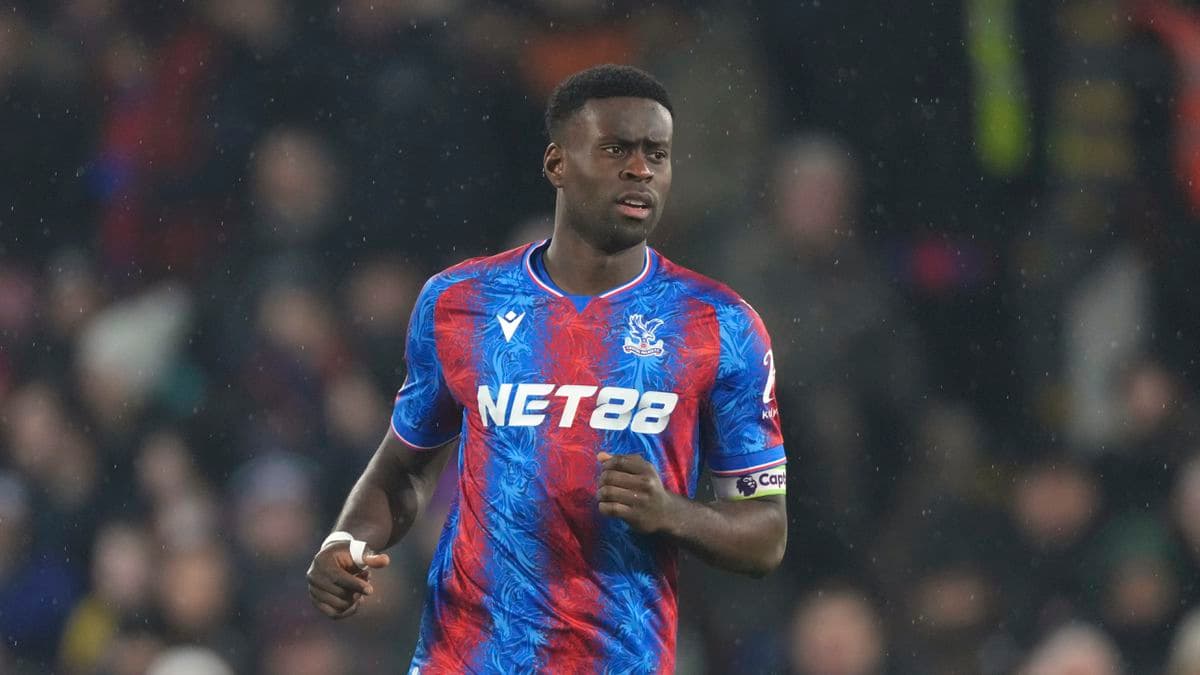 Atlético Madrid sa zaujíma o obrancu Crystal Palace Marca Guehiho