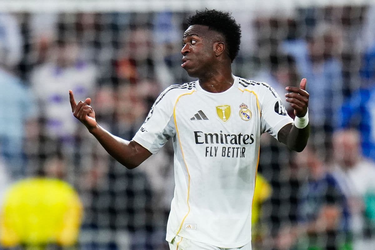 Napätie v Reale: Vinícius Júnior a Xabi Alonso pod drobnohľadom