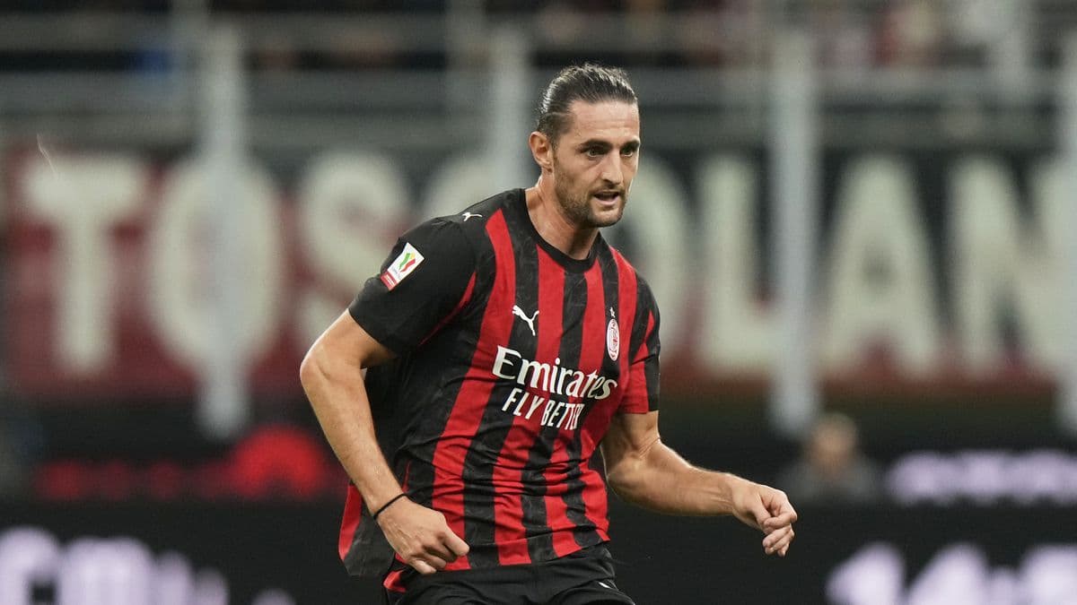 AC Miláno sa musí zaobísť bez Rabiota v derby proti Interu