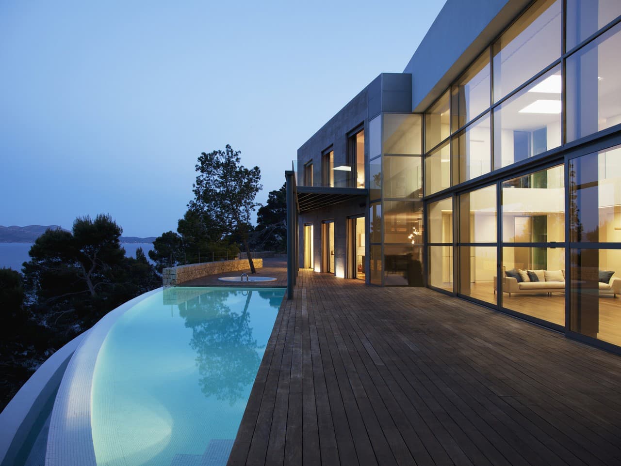 Vo Fínsku zaistili vilu priateľa Putina pre daňové nedoplatky