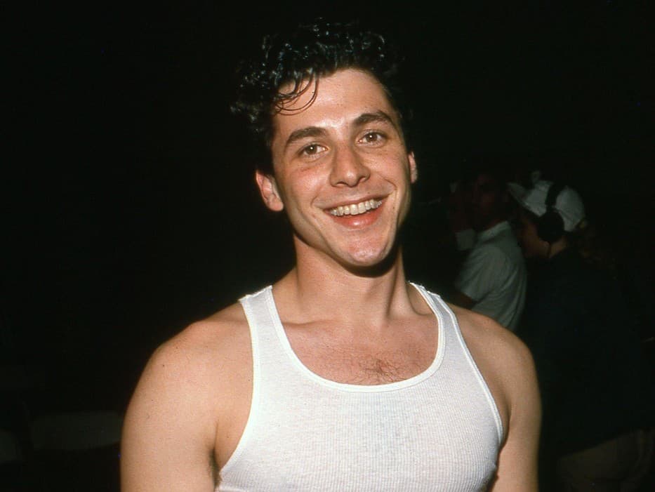 Zomrel herec Corey Parker, hviezda seriálu Will & Grace