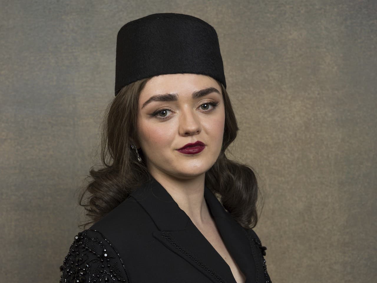 Maisie Williams šokovala fanúšikov: Ukázala sa nahá na dovolenke