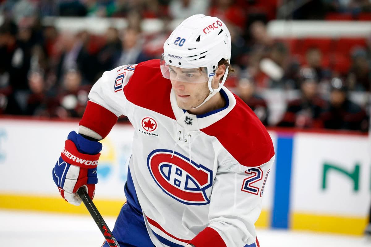 Montreal Canadiens zažívajú krízu, Slafkovský bol najlepším hráčom