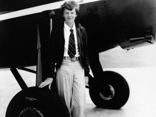 Odtajnené záznamy o Amelii Earhartovej: Nové informácie z archívov