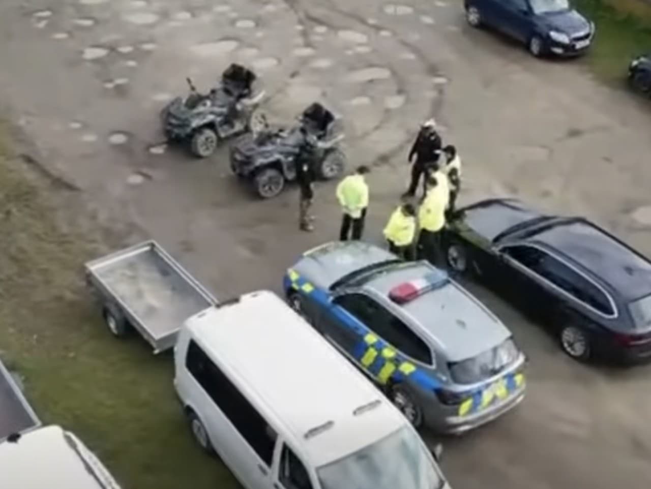 Polícia kontroluje motorkárov a štvorkolkárov na Kysuciach