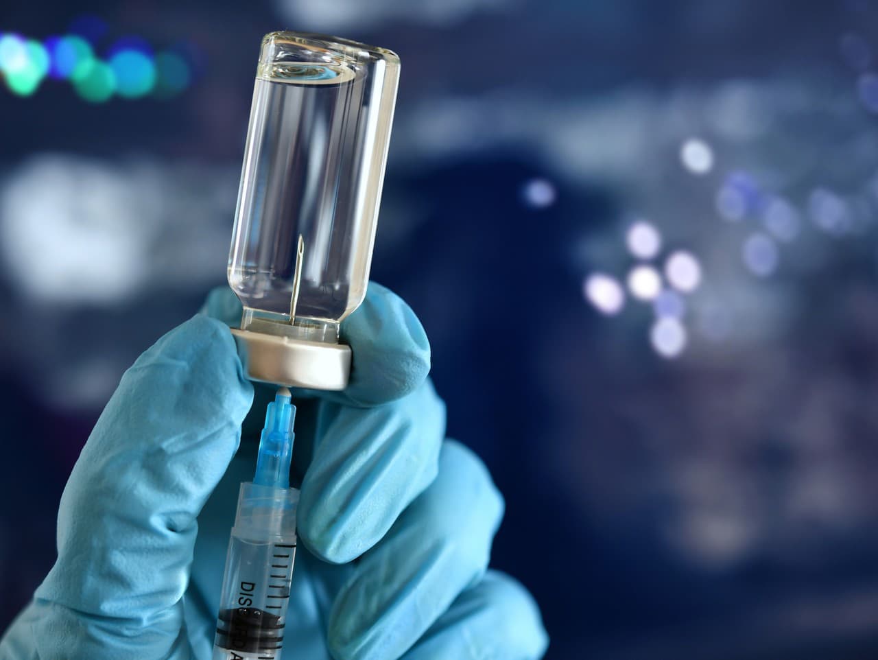 Európska lieková agentúra odporúča schválenie kombinovanej vakcíny