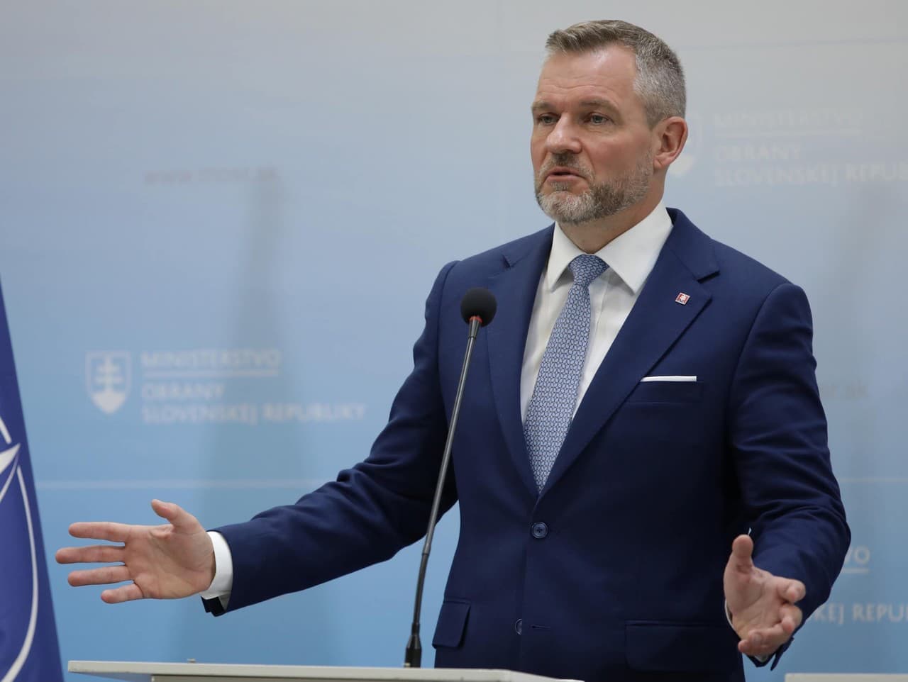 Pellegrini podporuje stabilné dodávky ropy na Slovensko