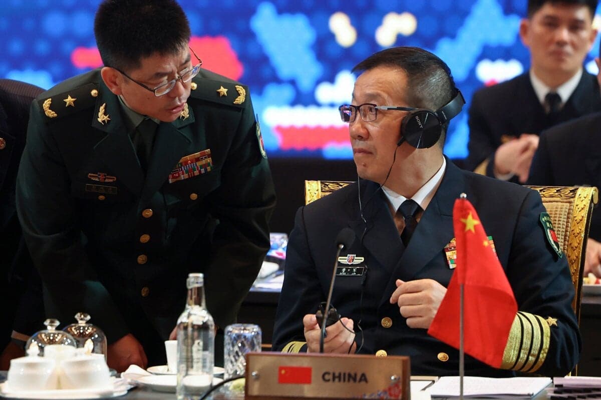 Hegseth: Čína musí prestať s agresívnymi akciami v Juhočínskom mori